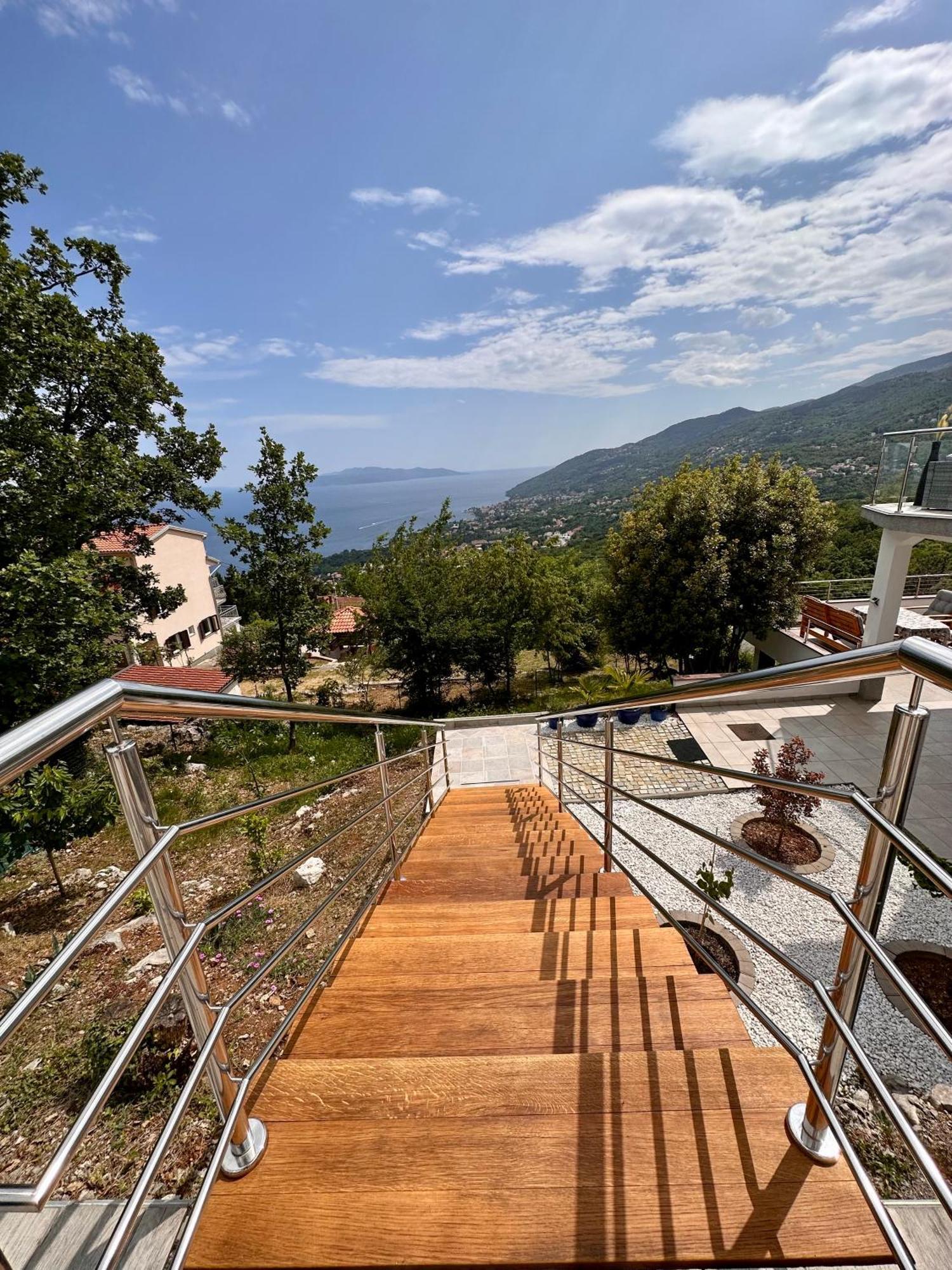 Dreamtime - One Badroom And 1 Livingroom Apartment Veprinac Exterior foto